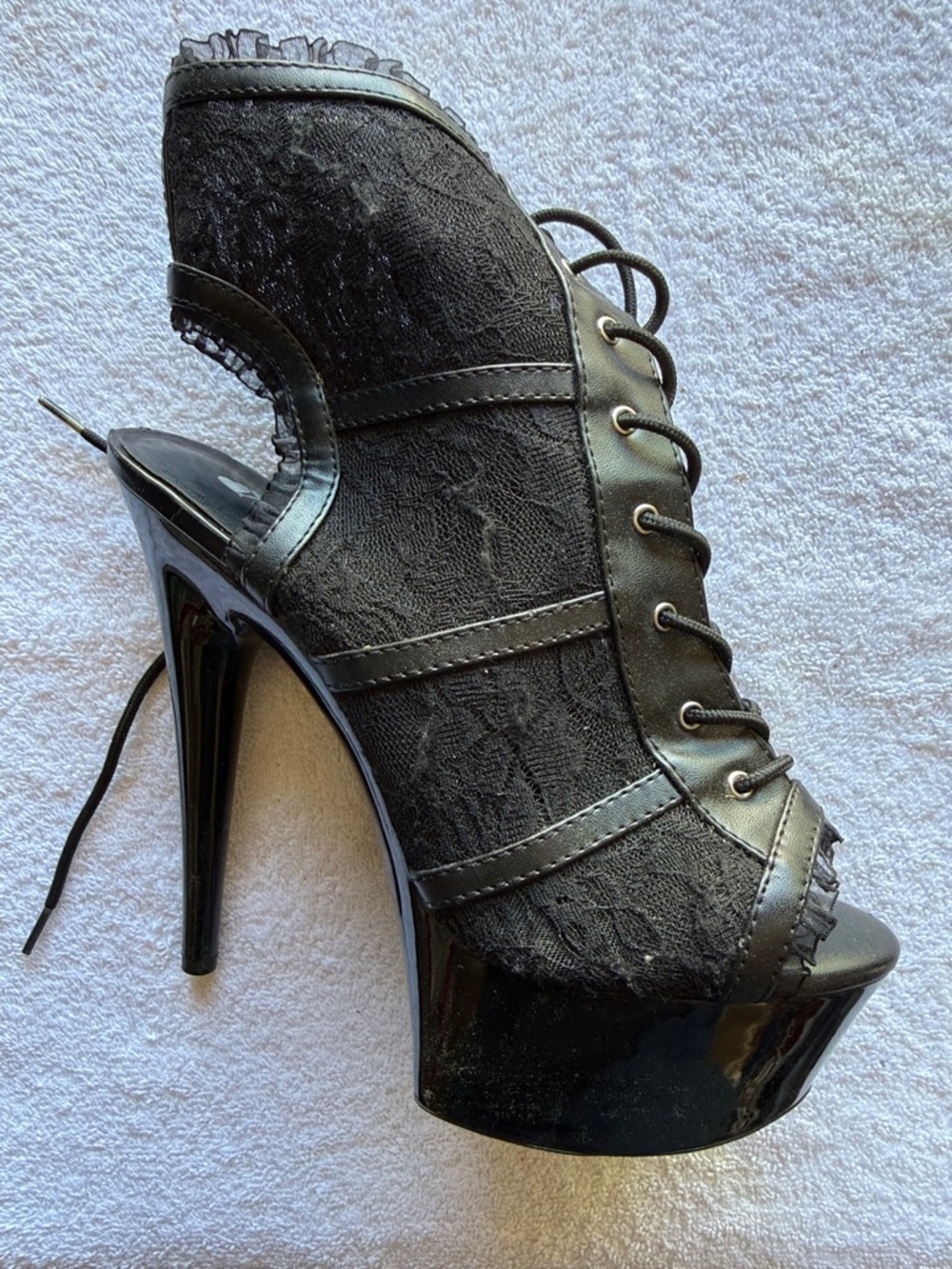 Black Lace Peep-Toe Platform Lace-Up High Heel